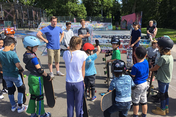 groep skateboardles Haarlem